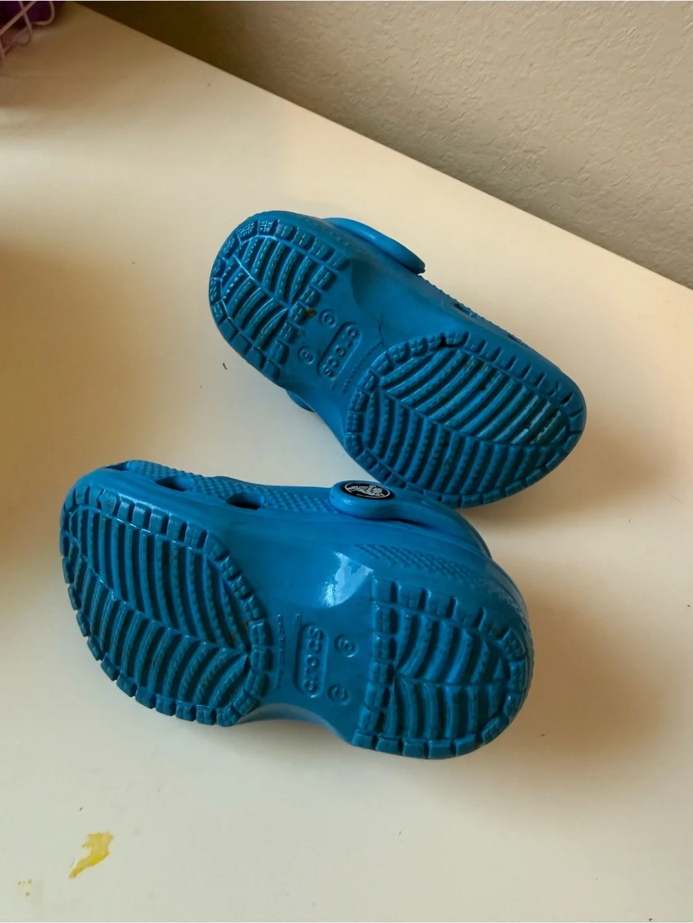 CROCS Kids Bright Blue Classic Clog SIZE : C5